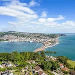 Coombe Bank - Seaboard Spirit, Contemporary Chic With Parking Close To Beach