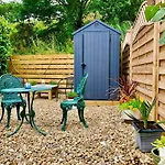 Knocker Cottage Is A 3 Bedroom Made Up Of 1 Double Bedroom And 2 Small Double Bedrooms In Small Village 10 Min To Beaches