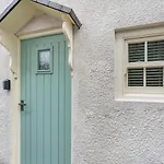 Alice Cottage
