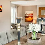 4 Bed In Croyde 56111