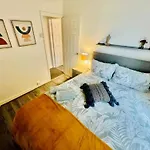 2 Bedroom House Close To Liverpool Stadia With Free Parking
