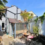 Cottage In Walton On The Naze