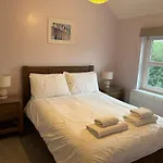 4 Brookdale, Pet Friendly Home In Saundersfoot