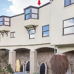 4 Bedroom Cottage With Panoramic Harbour Views