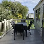 Pk Holiday Home - With Decking