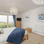 Host & Stay - Sunset
