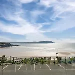 Atlantic View Coach House, North Cornwall Seafront, 5 Star Gold