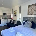 Granada Apartments At Pleasure Beach