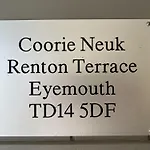 Eye Mouth Luxury Stays