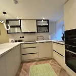 The Luxurious Hideaway