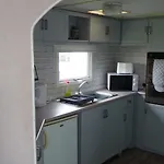 L&G Family Holidays 6 Berth Coral Beach Laura Familys Only And Lead Person Must Be Over 30