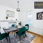 Big 3Br Entire House - City Centre Nr The Beach With Parking, Netflix And Wifi- Contractors Hub, Families & Groups By Luxiety Stays