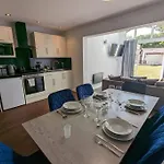 Stoneleigh Cottage #10