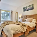Guest Homes - Hayloft Cottage