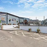 2 Bed In Westward Ho 95625