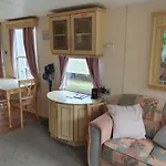 Seaview Debonair Super 6 Berth Blow Heated