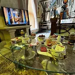 The Mirador Boutique Town House