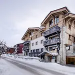 Duplex Luxueux 10P Avec Cheminee, 500M Des Pistes A Val D'Isere - Fr-1-567-11