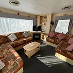 Seaview 146 - Ingoldmells - Central Heating, Bed Linen, Full Length Decking - Meadow Lakes Caravan & Lodge Hire