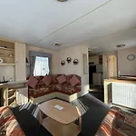 Seaview 146 - Ingoldmells - Central Heating, Bed Linen, Full Length Decking - Meadow Lakes Caravan & Lodge Hire