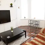 Cosy Homely Apartment In Lovely Liverpool