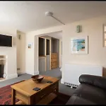Wrens Retreat