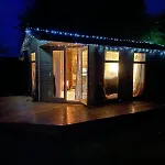 Pear Tree Hut At Carr House Farm