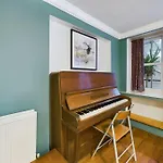 Cavendish Suite