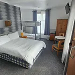 Bowies Lodge