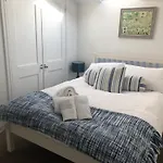 Bay House Lundy Port Isaac Apartment With Sea Views & Parking