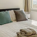 2 Bed In Brixham 83741