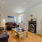 2 Bed In Seahouses Cn109