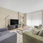 Apartment By The Beach In Rest Bay, Porthcawl