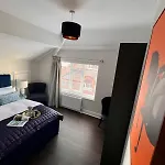 Allerton Loft - Beautiful Peaceful Apartment