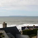 Francis Cottage
