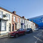 Stay With Alexandra 2 Free Parking - High Speed Free Wifi