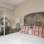 Central, Luxury & City Views