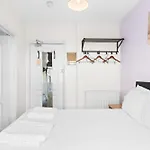 Stay By Brighton Pier Modern Comfort In The City