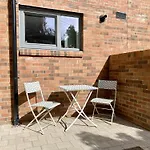 Heavenly Pad Portobello Beach Apartment - Built In 2022
