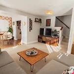 Cranford House By Air Premier