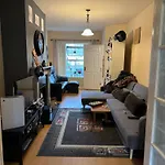 28 Springfield Meadows