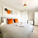 Mable House By Blue Skies Stays