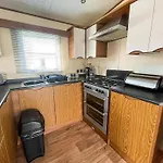 Great Caravan With Decking Southview Holiday Park In Skegness Ref 33183V