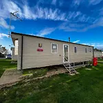 Great 8 Berth Caravan For Hire At St Osyth Beach In Essex Ref 28123Gc