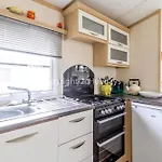 8 Berth Caravan At Orchards Haven In Clacton-On-Sea, Essex Ref 15007O
