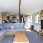 Brilliant 8 Berth Caravan At Southview Holiday Park In Skegness Ref 33005Ml