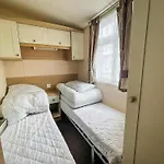 Great Caravan On A Family Holiday Park In Essex, Ref 37055G
