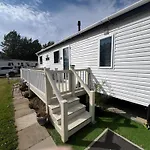 Stunning Lodge Boasting Large Decking Area At California Cliffs Ref 50008L