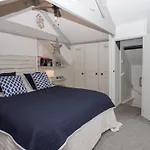 3 Pebble Cottage