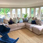 Luxurious 4 Bedroom New England Style Villa - Trewhiddle Villa 30